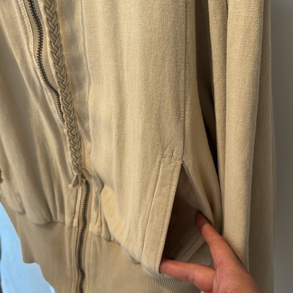 We The Free Hannah Beach Bomber Jacket Size M/L - Picture 6 of 13